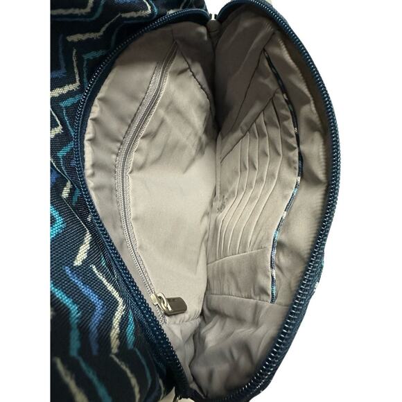 TRAVELON Anti-Theft Classic Essential Messenger Travel Bag Blue Chevron - Picture 3 of 5